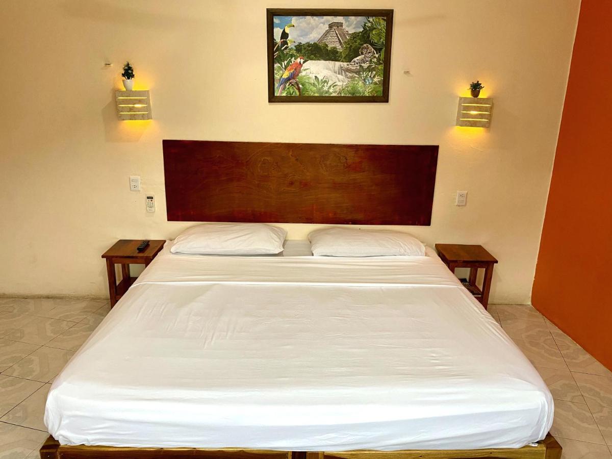Ambar Rooms Campeche Exteriör bild
